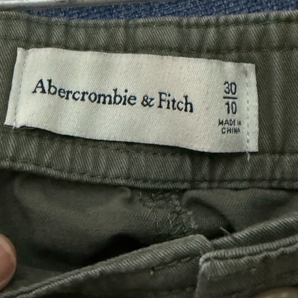 Abercrombie & Fitch Women’s Green Cargo Pants - Picture 5 of 5